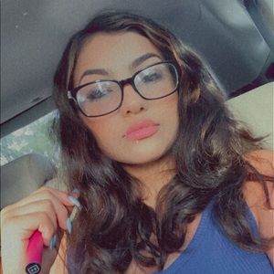 Meet your Posher, Mariam